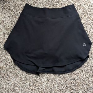 gilly Hicks skort